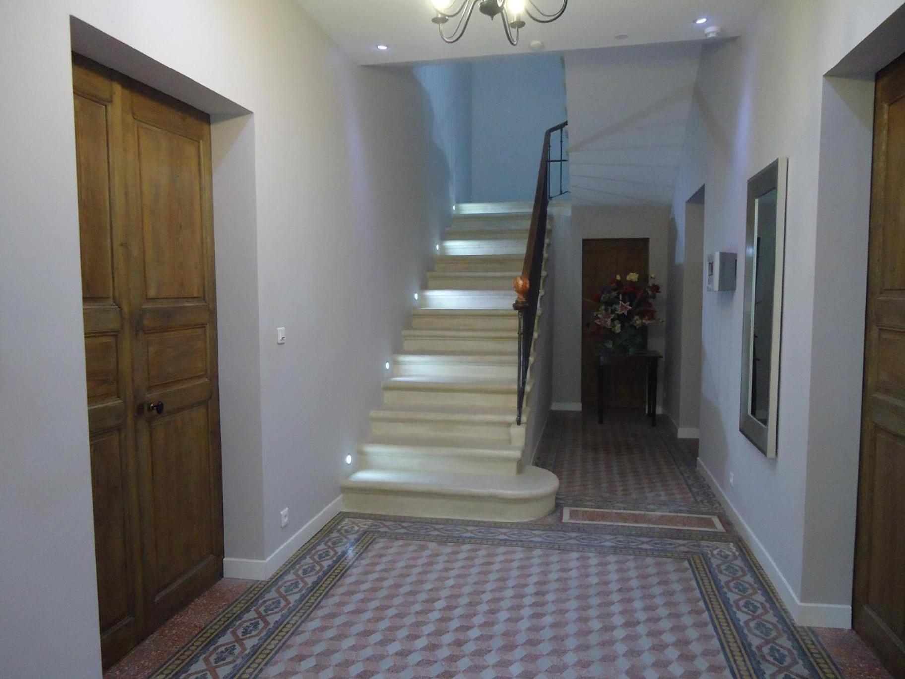 Hotel Le Lys D'Or Vauvert Ngoại thất bức ảnh