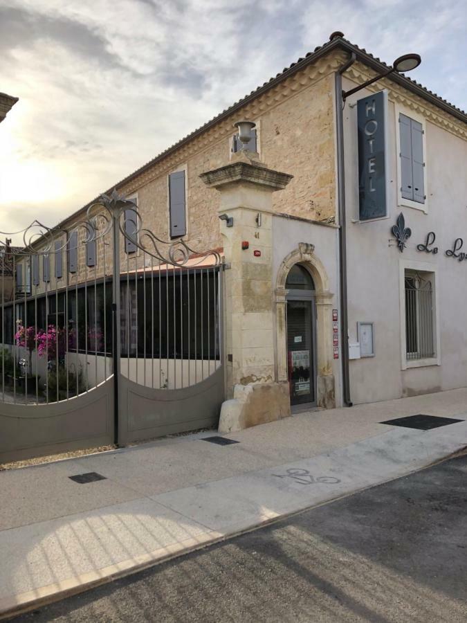 Hotel Le Lys D'Or Vauvert Ngoại thất bức ảnh